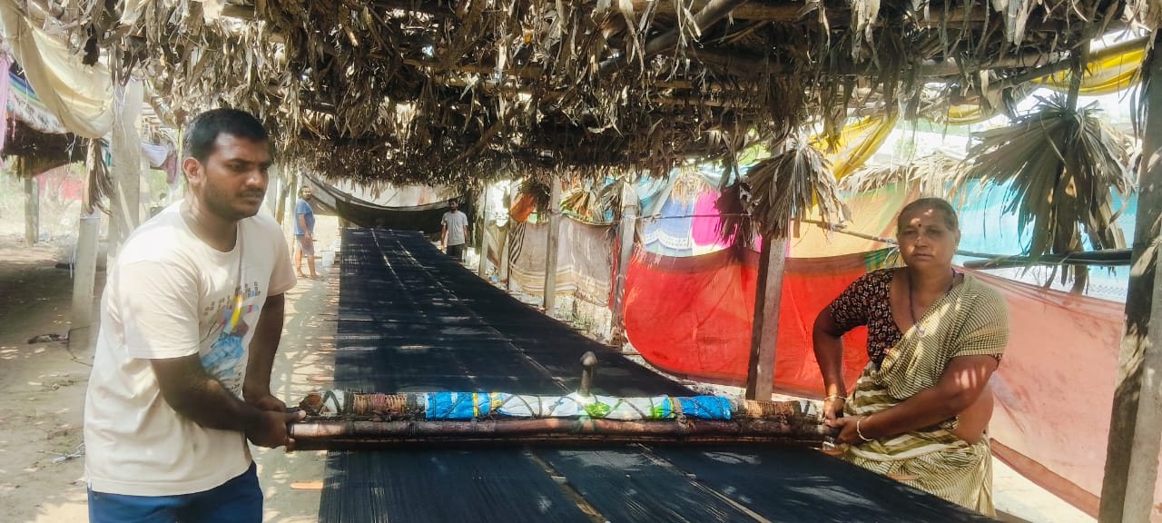 Street sizing preparation using pagada yarn bundles for weaving